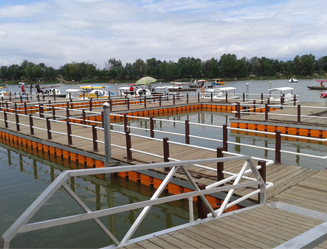 Floating dock