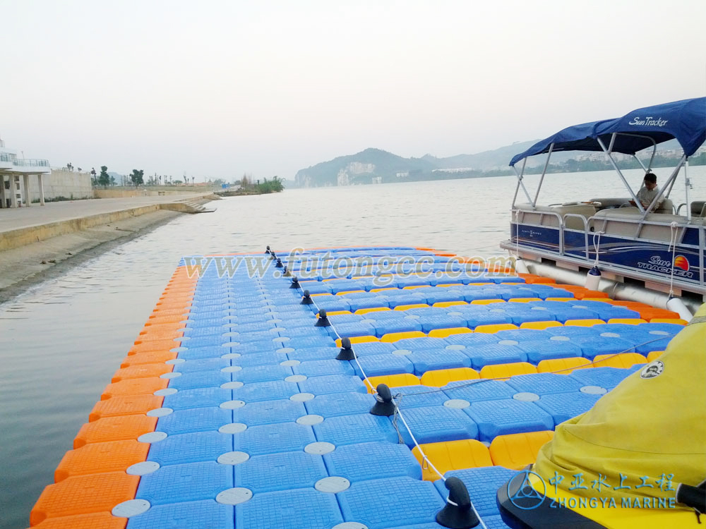 Guangxi Liuzhou Motorboat Wharf