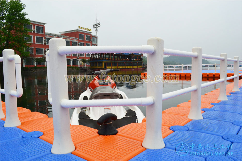 Hubei Yichang Tianlong Bay Floating Platform