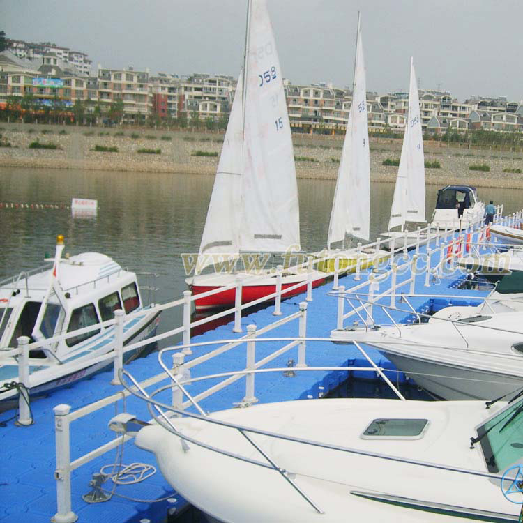 Thousand Island Lake Yacht Show Floating Platform