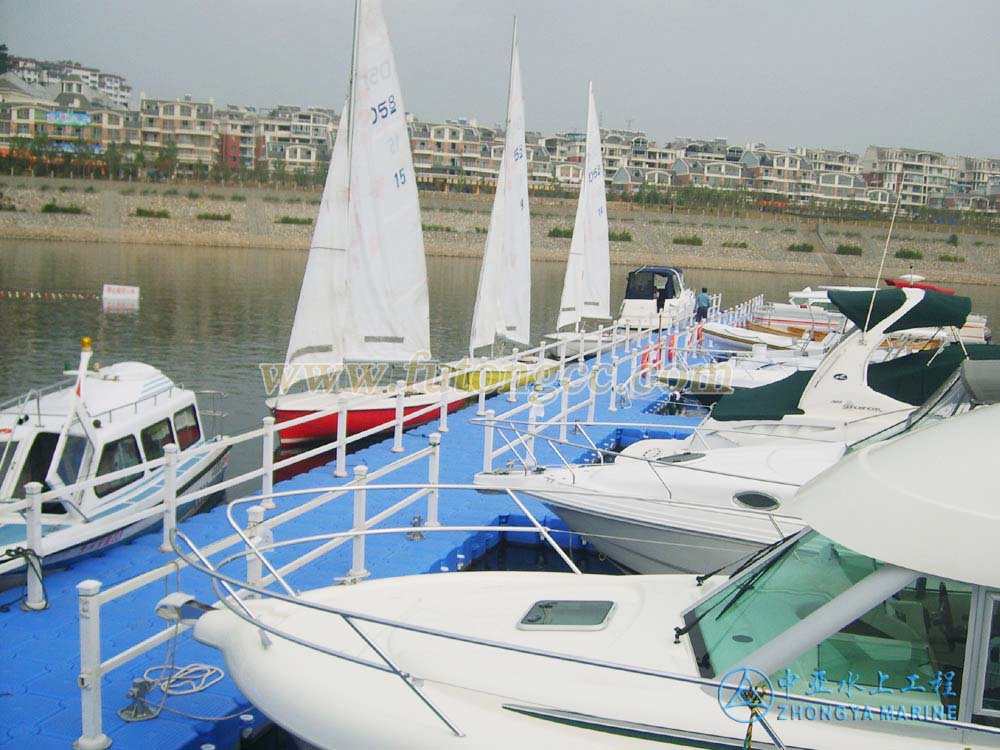 Thousand Island Lake Yacht Show Floating Platform