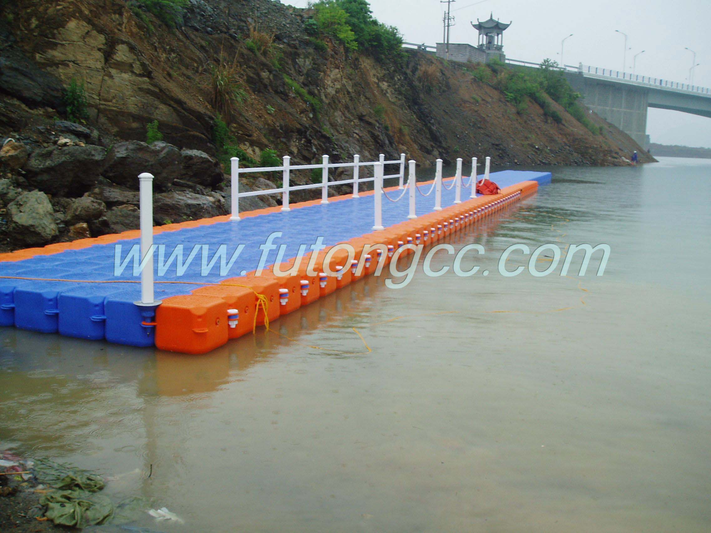 Hangzhou Qiandao Lake Floating Bridge