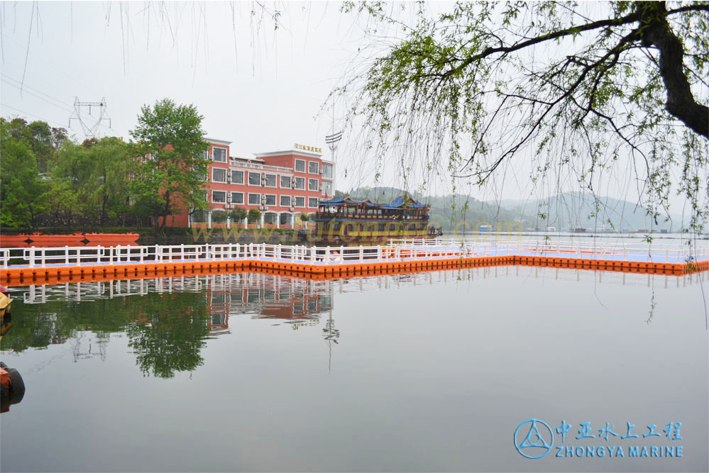 Hubei Yichang Tianlong Bay Floating Platform