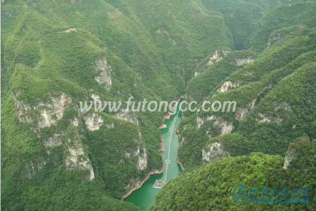 Qingshui Lake Glass Floating Bridge