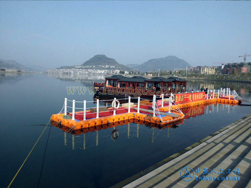 Chongqing Hanfeng Lake Floating Pier