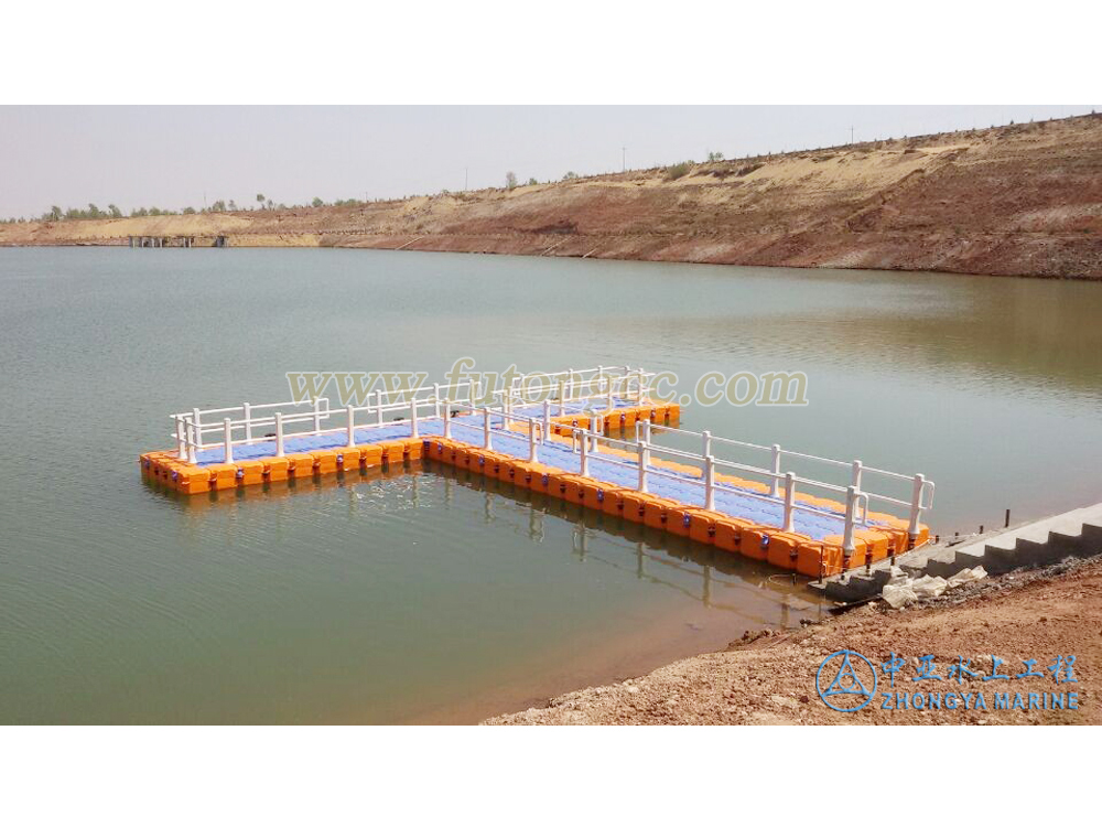 Inner Mongolia Shuijing Lake Floating Pier